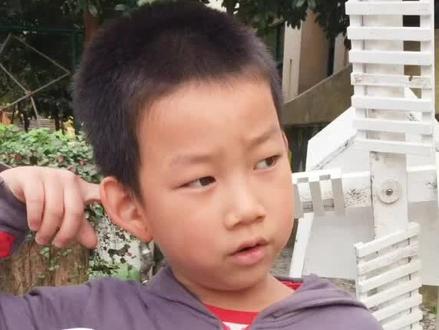 早上醒来,发现自己变女生了,怎么办办呢!?@抖音小助手