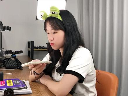 全部免费的听小说软件 07e898ac7b046843a4829cb71984d937~tplv-dy-resize-origshort-autoq-75:330.jpeg?x-expires=1996779600&x-signature=N4AHSxC%2BtpJEAWOU%2BLfnRDzCwLc%3D&from=3213915784&s=PackSourceEnum_AWEME_DETAIL&se=false&sc=cover&biz_tag=pcweb_cover&l=021681422590498fdbddc02002305212142112f4000009537db8f