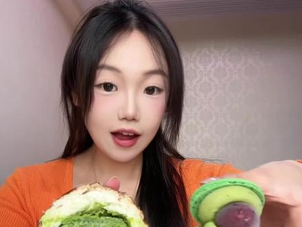 后天小基数女生1400大卡维持体重一天吃什么❓肉松小方砖🍞 嘿凤梨板烧鸡腿堡🍍苦抹碱水球#减肥 #减脂 #vlog十亿流量扶持计划 #轻元素羽衣甘蓝 #山姆羽衣甘蓝
