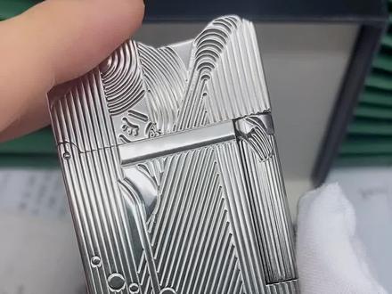 海贼王山治同款土豪打火机,美人鱼侧滑朗声机