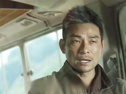 老司机把车开进了废弃隧道居然没有尽头 #影视解说 #每日推荐电影