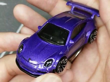 #保时捷 #风火轮 带金属尾翼的,结尾的真车别错过哦