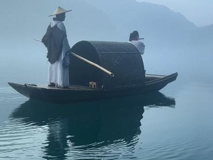 这大概就是中国人才懂的意境吧.
#东江湖