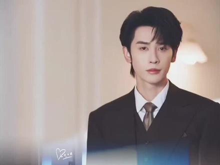 第4集
#暗恋成婚
🐧热播中
#翟一莹#申浩男