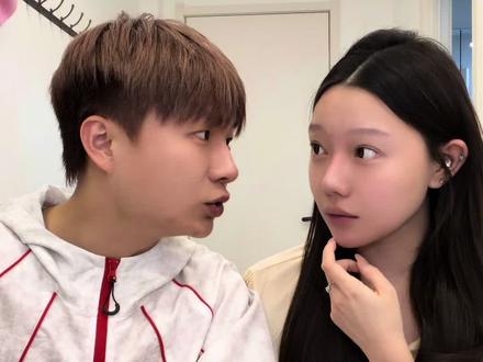 逗笑一个喜欢你的人其实很简单,只要一个惊喜就够了@新儿babe #惊喜#礼物#我们俩