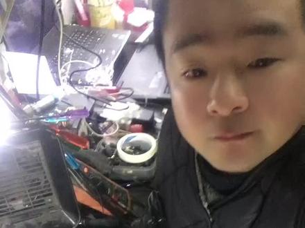 华为笔记本电脑换键盘,这种键盘是铆焊的有点难换