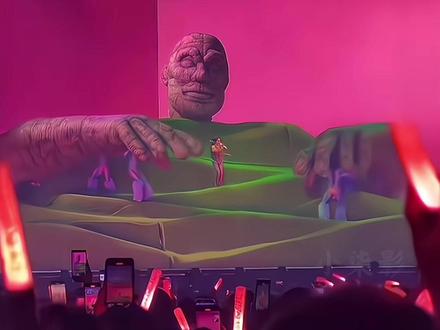 蔡依林台北演唱会炸裂开场,好多巨型装置啊 都可以开动物园了#蔡依林#台北演唱会