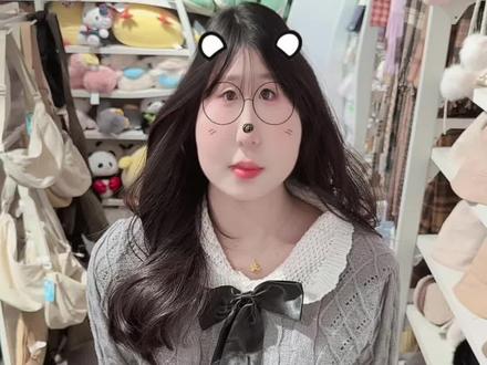 拍完这个视频,闺蜜终于同意我玩五分钟蛋仔了。#闺蜜 #水后吐真言 #跟我玩就对了#风油精可以喝吗 #新年更鲜活宝宝更适合