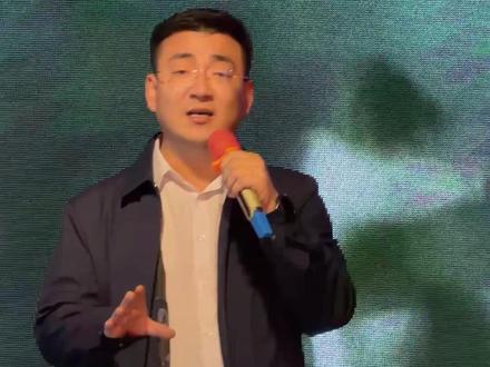 永远向往着东方的太阳红#酒桌文化 #这也能开播