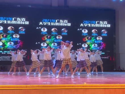 #广州 #atp #齐舞 #jazz #原创编舞 #巴啦啦小魔仙 #舞蹈 #街舞 你没看过的巴啦啦小魔仙原创齐舞 台下观众角度@抖音小助手 #热门