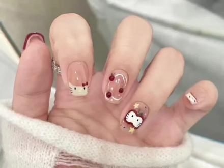 可爱卡通短甲
🍎苹果kitty#美甲教程 #一学就会 #零基础教学 #保姆级教程 #短指甲也可以这么美