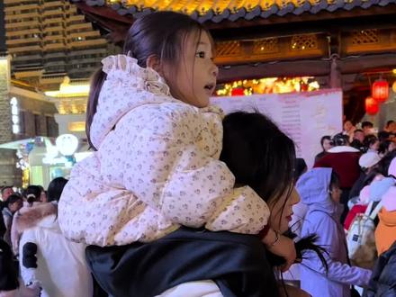 是全世界最好的小姨啊#小姨带娃 #小姨带娃记 #旅游 #新年快乐 #人类幼崽