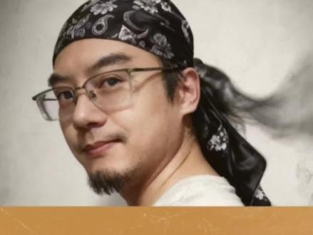 美人星座
问:12星座里藏着各有风韵的美人星座吗?
答:有,而且有4个,第一个他们骨相皮相皆出众,天生自带精致感;第二个他们气质绝尘,心灵通透,美在风骨与内涵;第三个他们身材亮眼颜值在线,鲜活灵动自带光芒;第四个他们妖娆妩媚,浑身透着迷人的女人味!
问:是哪4个星座呢?
答:精致出众的天秤座,气质绝尘的水瓶座,鲜活亮眼的射手座,妖娆妩媚的双鱼座。#星座 #人生感悟 #情感共鸣 #女性成长 #灵明子