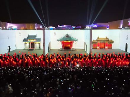 今晚跨年夜,我们一起期待、一起倒数、一起庆祝、
一起合唱、一起期待明天会更好。
#只有红楼梦跨年夜 #只有红楼梦戏剧幻城 #2026跨年 #跨年夜 #跨年夜的浪漫是只有红楼梦给的