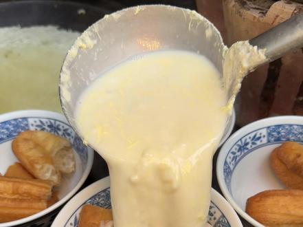 美好的一天从淹死一根油条开始