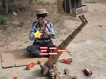 来自于农村的一位小伙子用硬纸板制作出了一辆“伸缩式高空房车”轰动了全网#手工#纸壳#教程