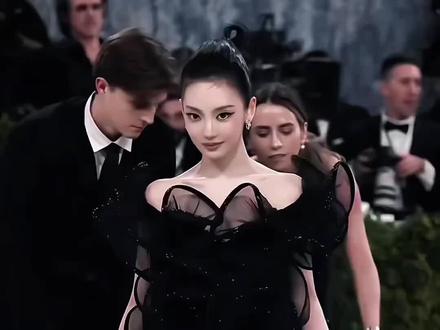此女身上最不缺的 是星光#宁艺卓 #aespa #metgala #红毯