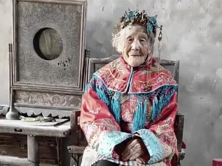 大黄惊魂 #细思极恐 #惊悚小说#胆小慎入