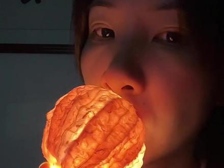 吸完就饿了
#吸妃 #吸吸 #吸妃回宫 #柚子 #文旦柚