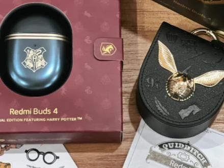 ⚡️ Redmi Buds 4 哈利·波特版耳机终于来啦!一生钟爱麻瓜用品并且致力于将魔法融入其中的韦斯莱先生,这盛世,如你所愿。
#哈利波特 #哈迷聚众地 #蓝牙耳机 #红米note12系列 #霍格沃茨