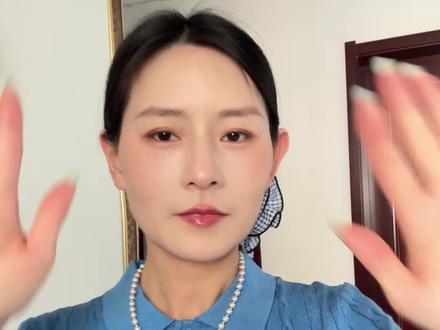 瑞幸:小黄油美式,去水,全冰,换拱盖,这对吗……#咖啡 #小黄油美式 #瑞幸咖啡 #冰咖啡