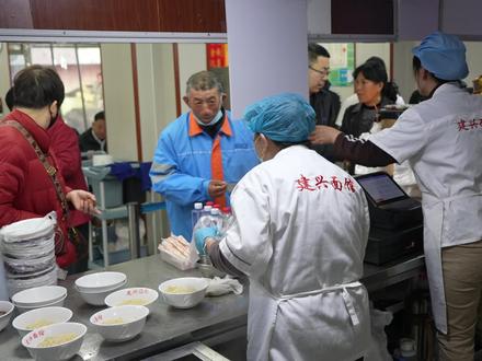 来蓬莱过神仙日子,吃蓬莱小面,一碗4元,营养好吃,爱了爱了 #蓬莱小面 #美食制作现场 #味道曰 #烟台美食