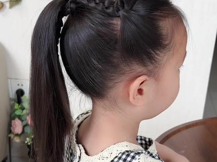 上学就给女儿扎这款简单好看喷泉高马尾#女童编发 #小女孩发型简单扎法 #高马尾#上学发型#碎发整理@DOU+小助手 @DOU+好生意