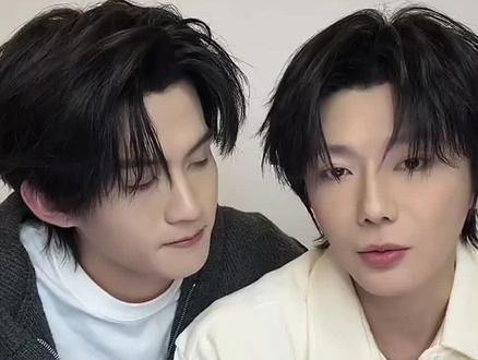 游主任重逢为什么会哭 12.28双人直播切片,普普认真分析第14集游主任心路历程,本想用时间淡化这份感情,但是经不起重逢
云旗盯……
@郝熠然 @云旗Yunqi