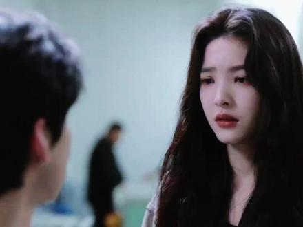 桑延证明了守护温以凡的诺言,温以凡满眼心疼 #难哄#白敬亭#章若楠#抖音合集升级计划 #青年创作者成长计划