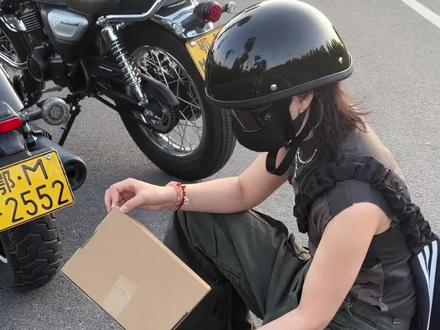 车友们看过来 #春风250CLC#摩托车改装配件 #摩托车#春风动力 @比亚迪王朝 #中大型轿车进入闪充时代
