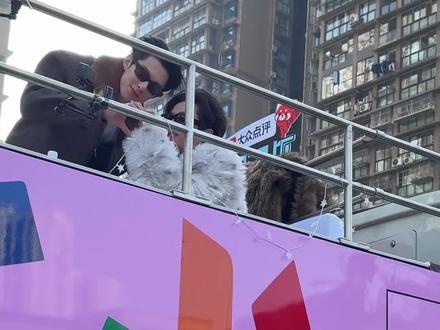 哥哥你咋对我这么好#刘耀文 #宇宙闪烁请注意