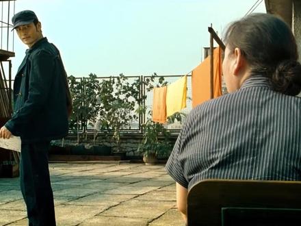 叶问逃往香港开武馆,却遭愣头青上门挑衅 #叶问 #甄子丹 #咏春 #影视解说#经典影视