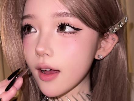 雪莉是配饰天才来的#纤雨#纤雨奶油兔兔#高还没富但帅