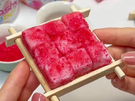 这又是什么新奇的玩具啊,竟然在家也可以体验制作霉豆腐了,好玩有趣,成品还可以做香薰、洗手#霉豆腐 #手工diy #益智玩具