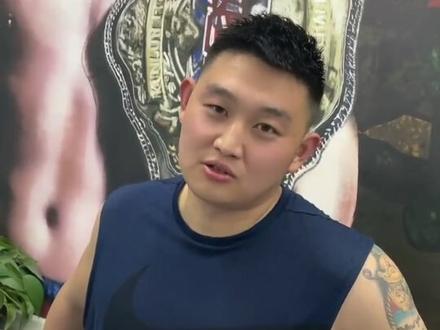 揍人与挨揍 你学废了吗#搏击 #昆仑决 @马嘉文 MMA @日照东方格斗馆 @DOU+小助手 #郑召玉