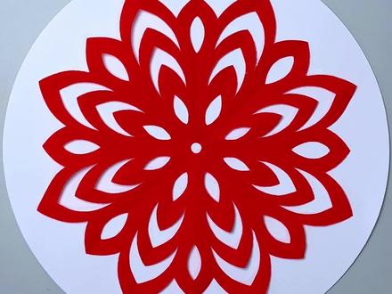 画几条弧线,剪漂亮窗花!非常简单,小朋友都能学会!#亲子手工 #剪纸 #窗花 #新年手工 #儿童手工剪纸