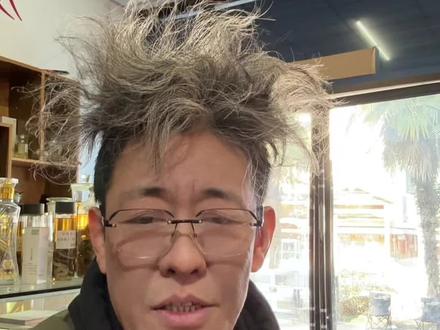 白眉大侠是什么毒蛇 #短尾蝮 #乌苏里蝮 #蛇类科普 #生物科普 视频介绍了白眉大侠是什么毒蛇,有短尾腹和白眉腹两种蛇,外观几乎很难分辨,介绍了分辨方法。