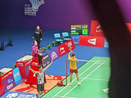 2023羽毛球深圳大师赛,李梓嘉2:1黄智勇晋级!鸡哥太帅了!#羽毛球 #羽毛球精彩片段 #李梓嘉
