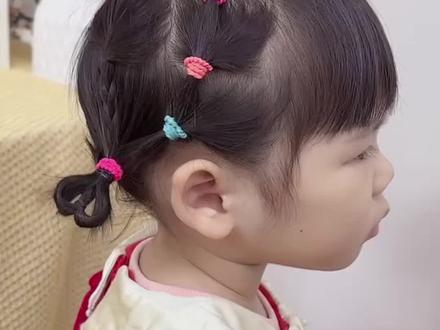 新年快到了,家有短发女宝的,发型提前学起来#新年发型 #儿童编发 #编发教程 #短发发型