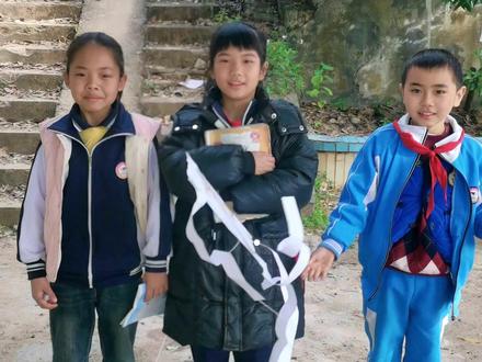 《纸船和风筝》课本剧