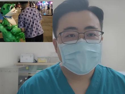 生活不易,青蛙卖崽,15一只!#护士 #护士懂护士 #护理 #网红青蛙 #青蛙🐸
