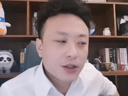 《新华字典》疑似出事?孩子教育的事再小都是天大的事 #新华字典 #孩子教育 #小学教材封面引热议 #勇言勇语