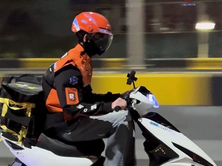 你意思是我跑不过黄色袋鼠?