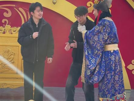 #华清宫 #春节和朋友一起勇闯华清宫吧 #华清宫也是好起来了#成语接龙