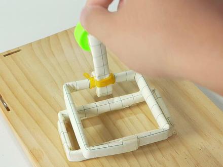 用纸做的迷你的投石器~ #折纸 #手工制作 #创意DIY