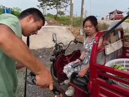 带西瓜哥入坑第35集,忽悠瓜哥#西瓜哥入坑记 #钓鱼人的乐趣只有钓鱼人懂