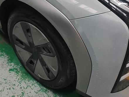#埃安y #埃安yplus #新能源汽车维修 埃安轮眉更换教程#网约车