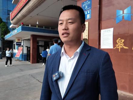 昔日寒窗苦读,今朝鱼跃龙门,望你得偿所愿 金榜题名!