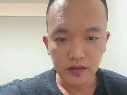 哈哈笑诺不如诺你们喝吧阿诺才不喝!