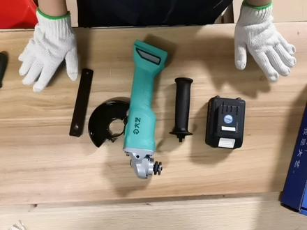 大艺角磨机安装视频#电动工具 #锂电工具 #高性能实用工具 #角磨机 #切割机